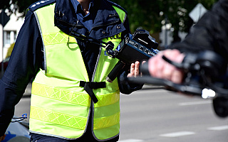 Kontrole ciężarówek po tragicznych wypadkach. Policja apeluje o ostrożność Kontrole ciężarówek po tragicznych wypadkach. Policja apeluje o ostrożność